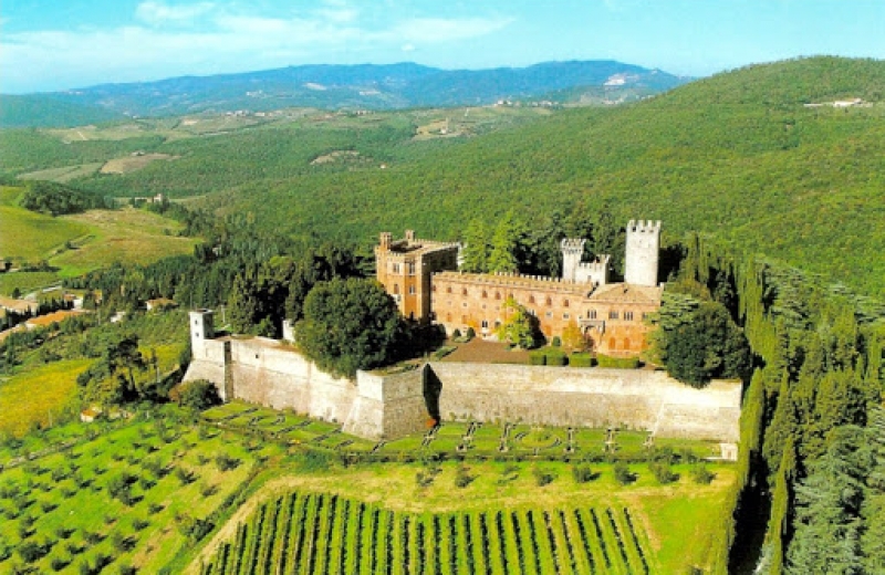 Tour of the Sienese Chianti: Castles and medieval villages