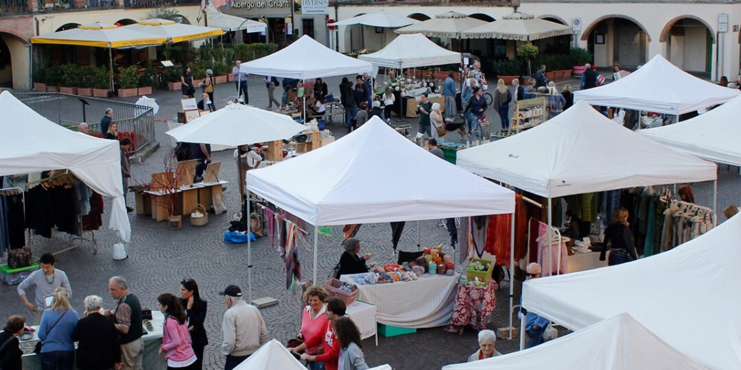 CRAFTS MARKET UNDER THE STARS